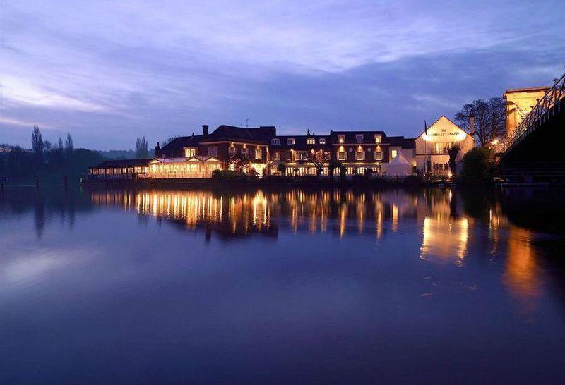 Hotel Macdonald Compleat Angler à Marlow  Extérieur photo