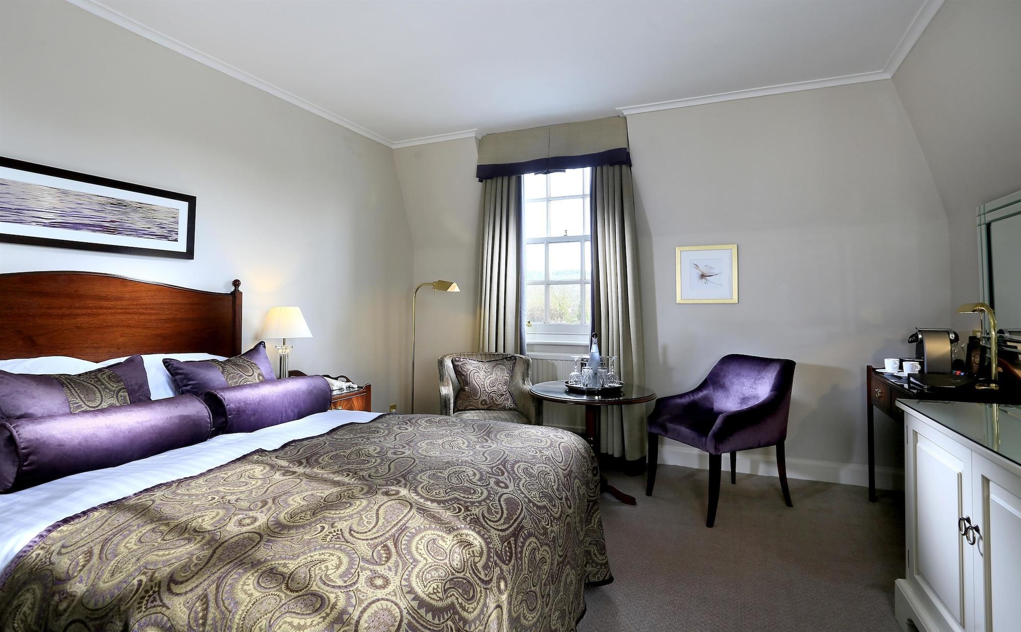 Hotel Macdonald Compleat Angler à Marlow  Extérieur photo