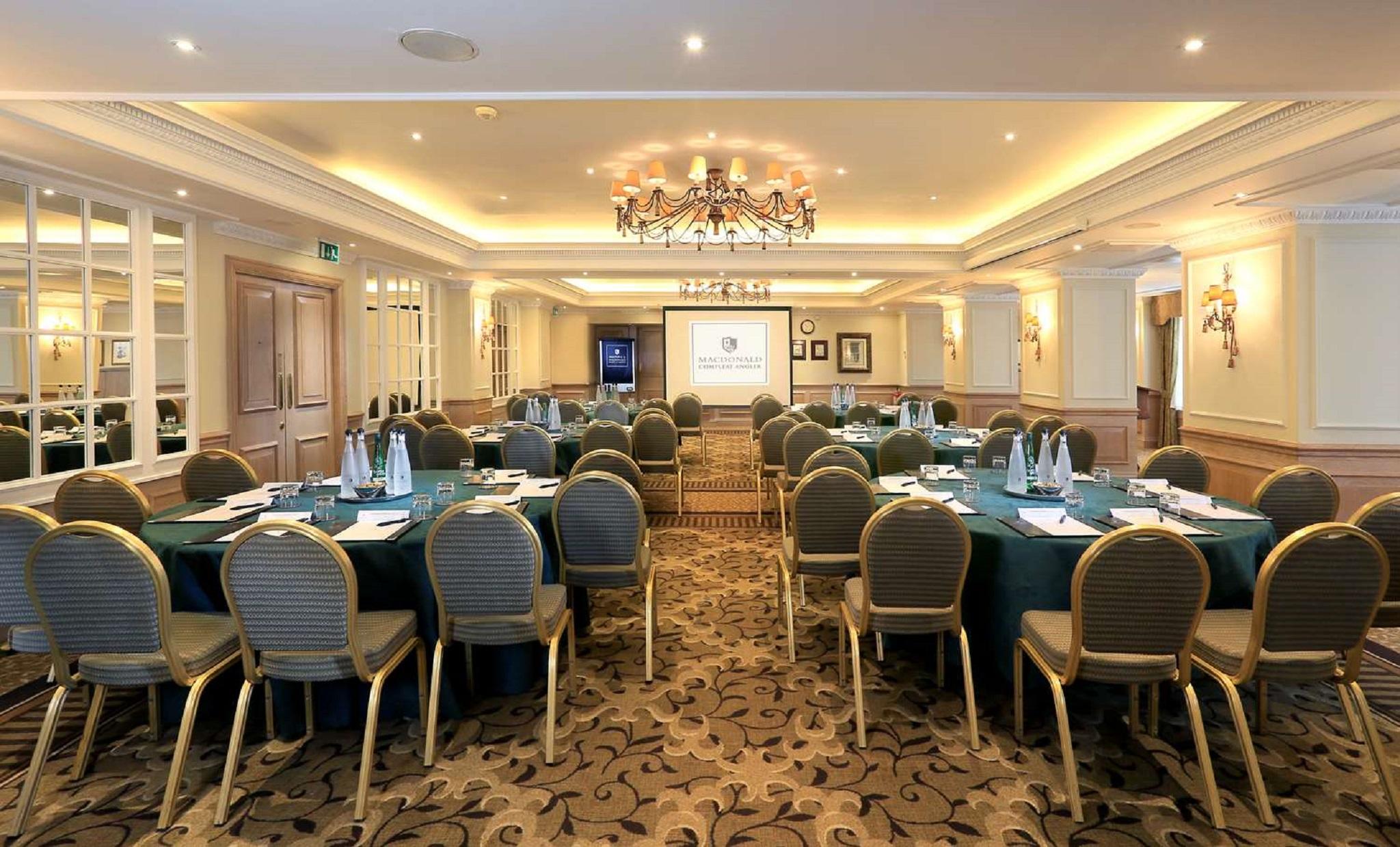 Hotel Macdonald Compleat Angler à Marlow  Extérieur photo