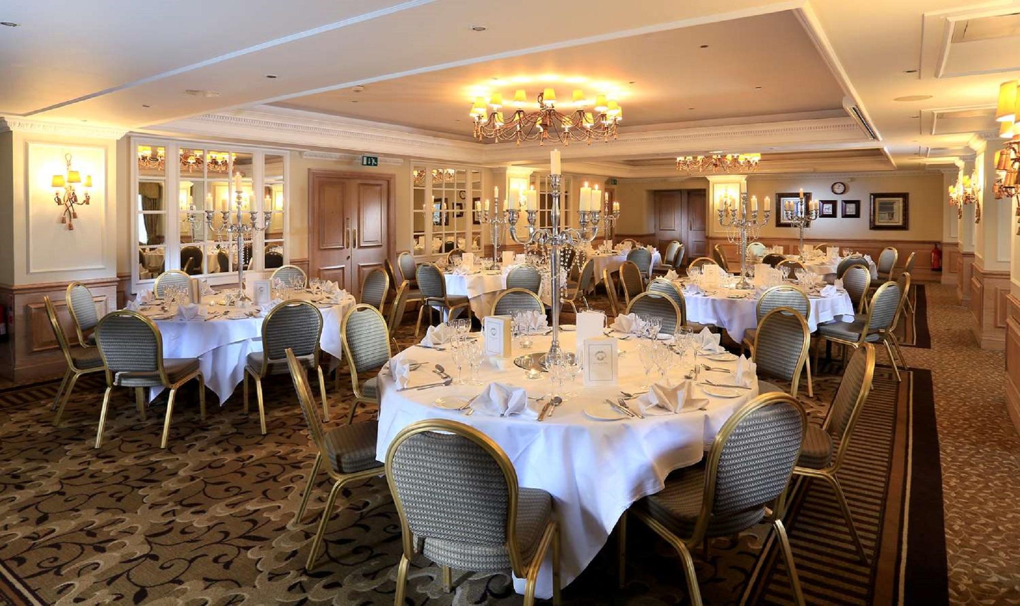 Hotel Macdonald Compleat Angler à Marlow  Extérieur photo
