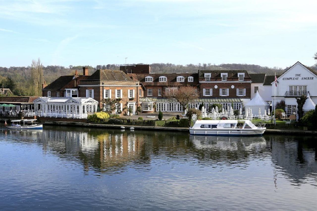 Hotel Macdonald Compleat Angler à Marlow  Extérieur photo